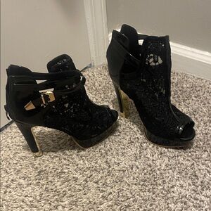 SHEIN Black Lace Peep-Toe Heels